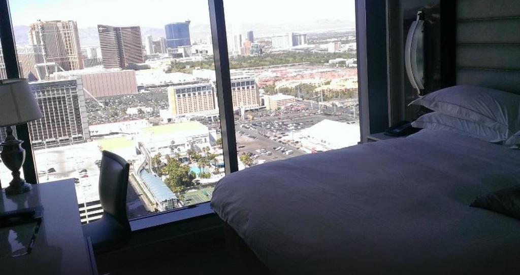 Suites At Elara Las Vegas Center Strip-No Resort Fees Room photo