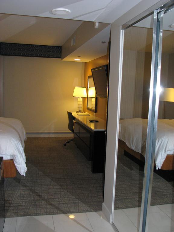 Suites At Elara Las Vegas Center Strip-No Resort Fees Exterior photo
