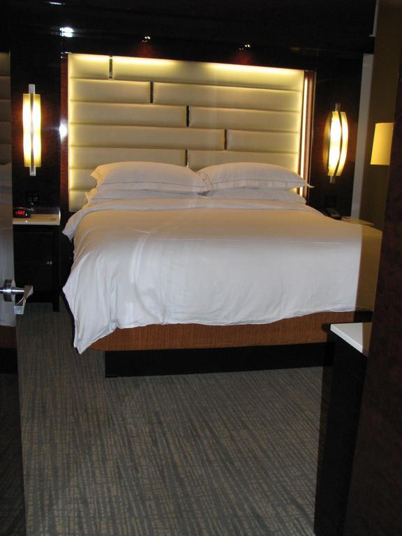 Suites At Elara Las Vegas Center Strip-No Resort Fees Room photo